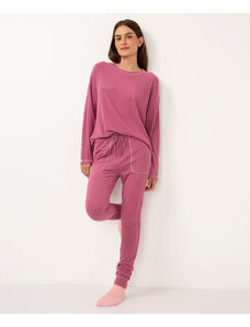 C&A pijama longo texturizado com bolso rosa