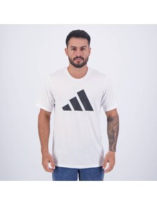 Camiseta Adidas Training Essentials Logo Branca e Preta