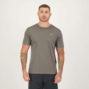 Camiseta Oakley Icon Tee Preta os melhores preços