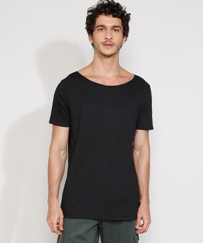 camiseta manga longa gola canoa