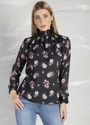 blusa gola alta estampada