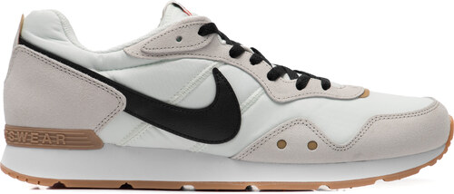 tenis bege masculino nike