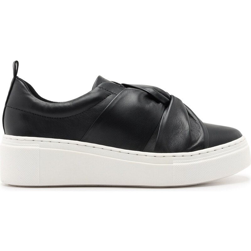 T nis Slip On Preto Couro Sola Alta Arezzo GLAMI .br