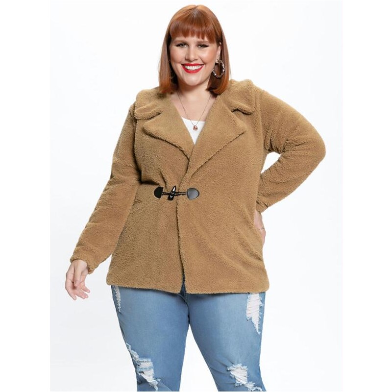 Casaco de store pelo plus size