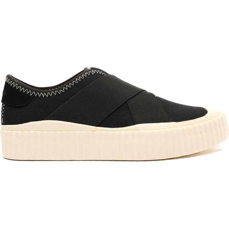 T nis Preto Lona Flatform El sticos ZZ Soul Arezzo GLAMI .br