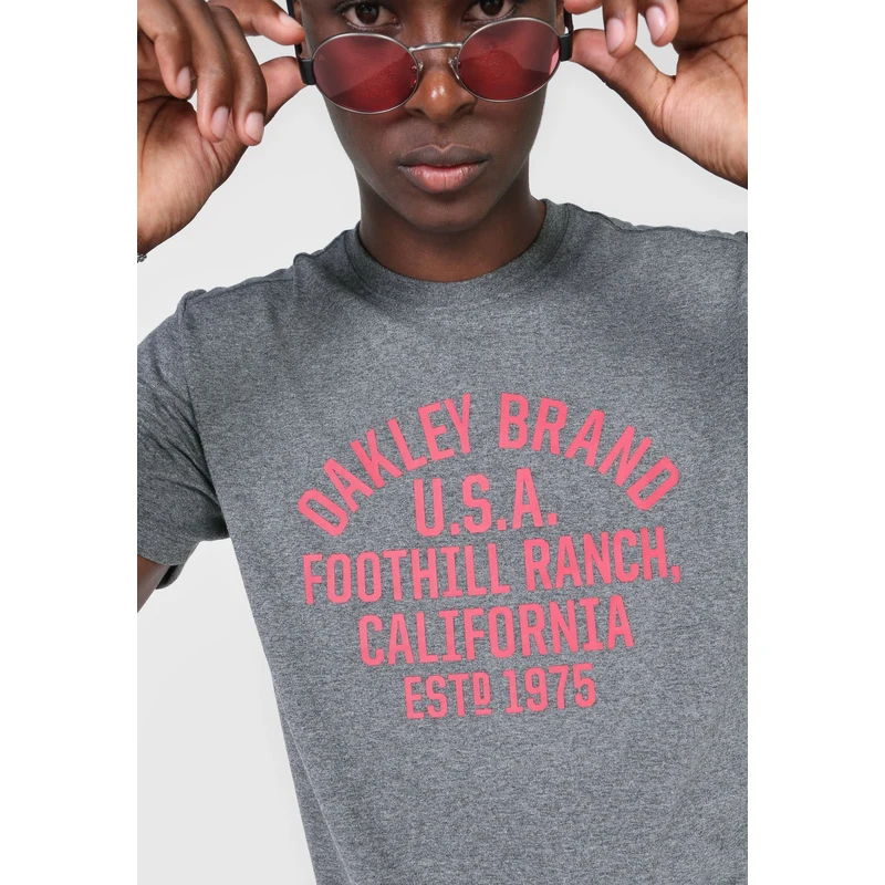 Camiseta Oakley Daily Sport III Preta - FutFanatics