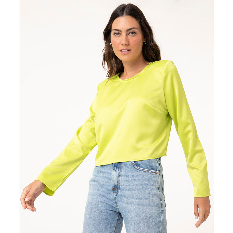 C&A blusa cropped de cetim manga longa com ombreira verde 