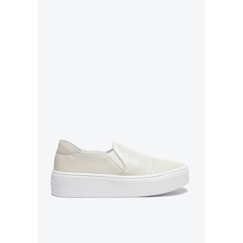 Slip on schutz sales branco