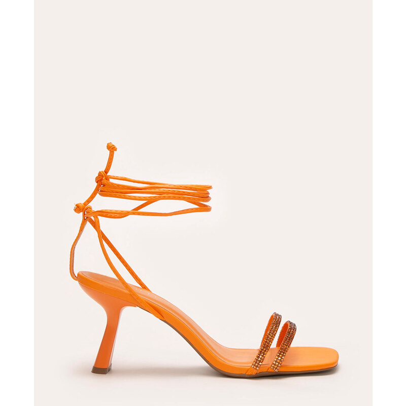 C&A sandália amarração com strass salto médio oneself laranja