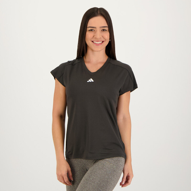 Camiseta Adidas Essentials Minimal Feminina Preta 