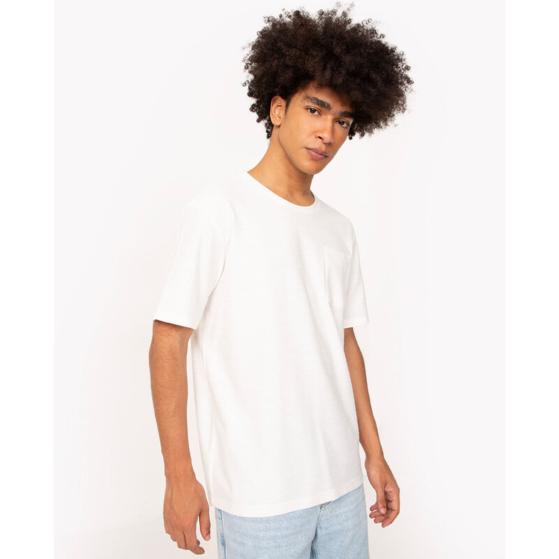 C&A camiseta de moletinho com bolso manga curta branca