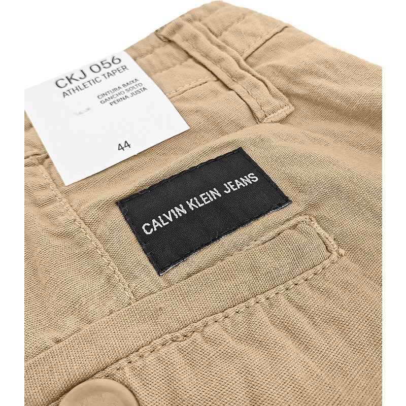 Calça Calvin Klein Jeans Masculina CKJ 056 Athletic Taper Cáqui