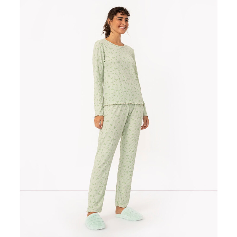 C&A pijama longo floral verde claro