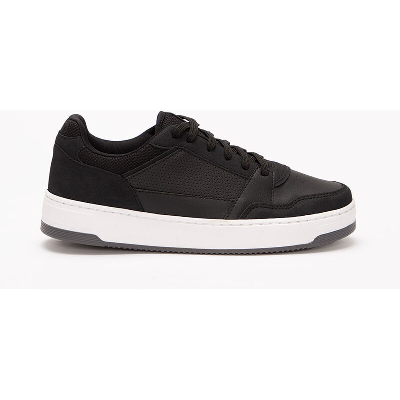 Tenis best sale preto cea