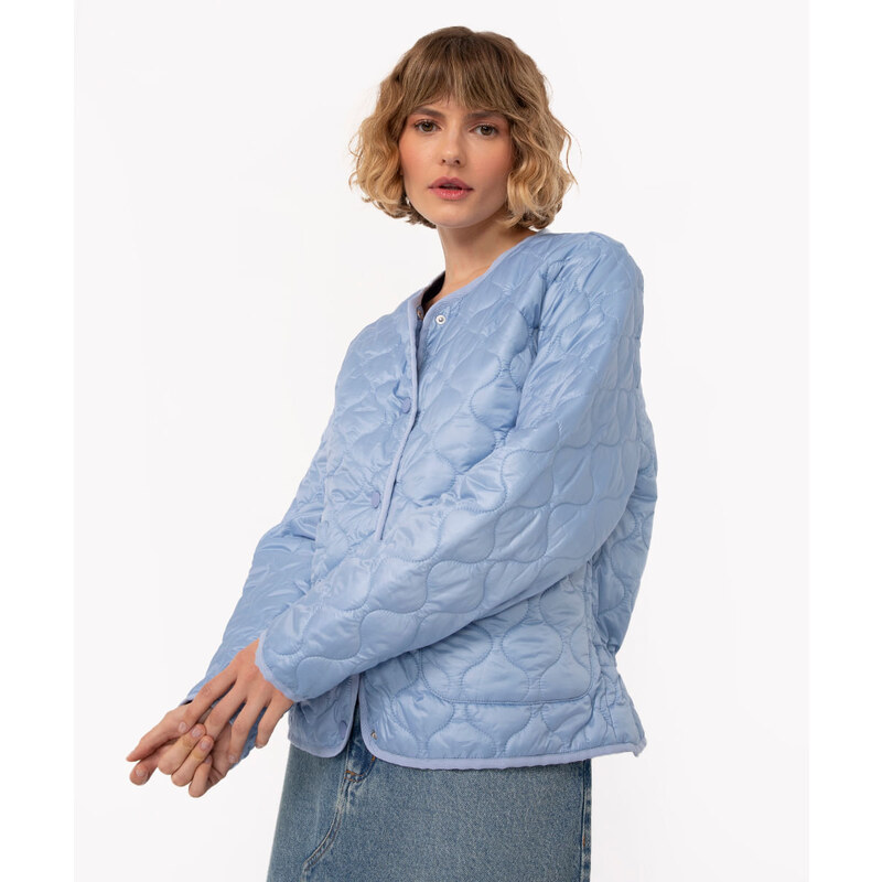 C&A jaqueta matelassê com bolsos azul