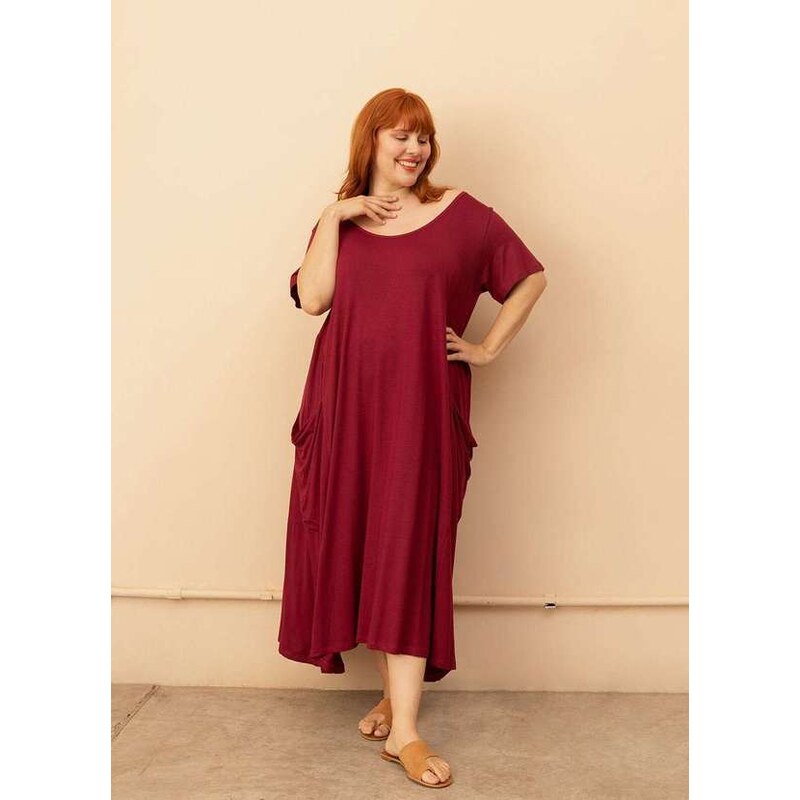 Vestido evase longo plus size fashion