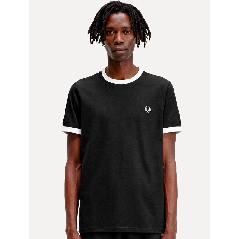 Camiseta Fred Perry Masculina Regular Taped Ringer Preta GLAMI