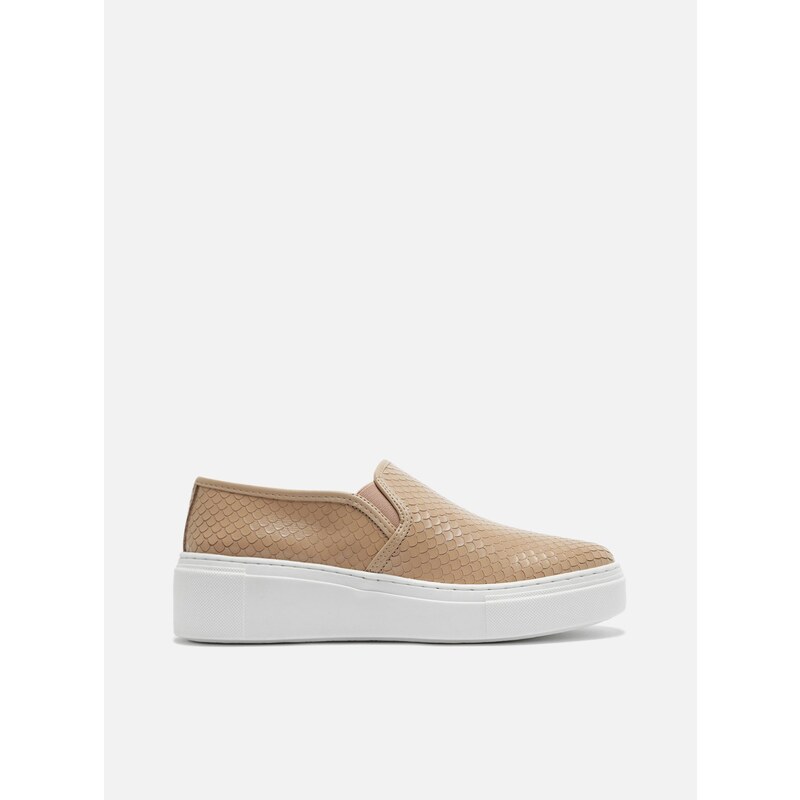 Slip On Nude Sola Alta Bico Redondo Arezzo GLAMI .br